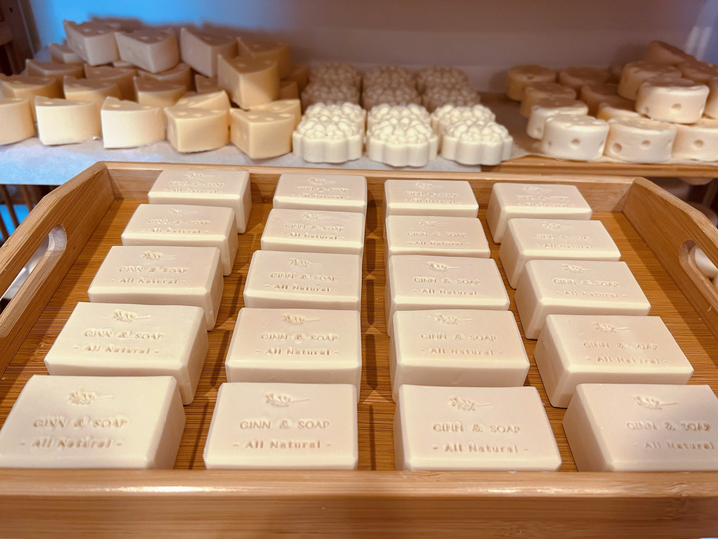 Limited-Peach Gum & Tremella Goat Milk Face Bar