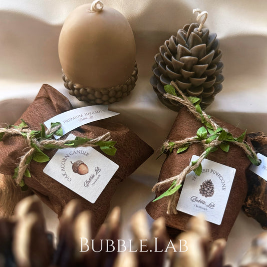 Pinecone & Acorn Candle