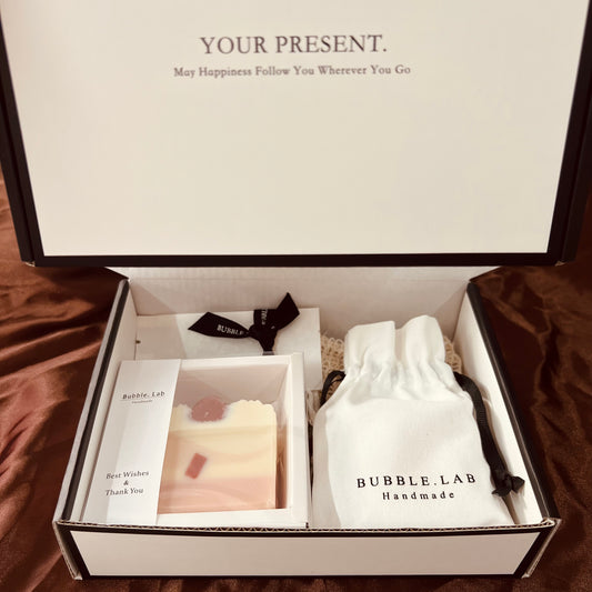 Strawberry Cake Gift box