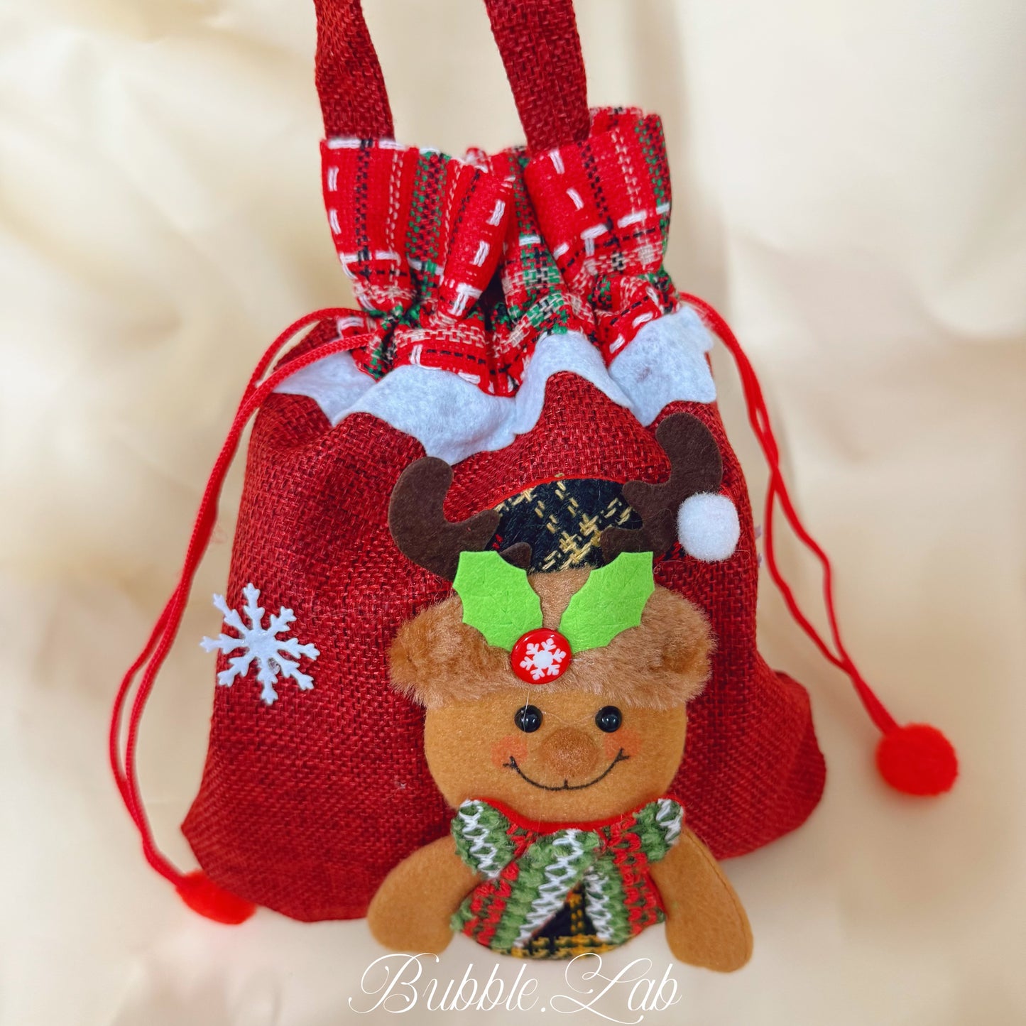 🎄 Christmas Burlap-Style Gift Bags